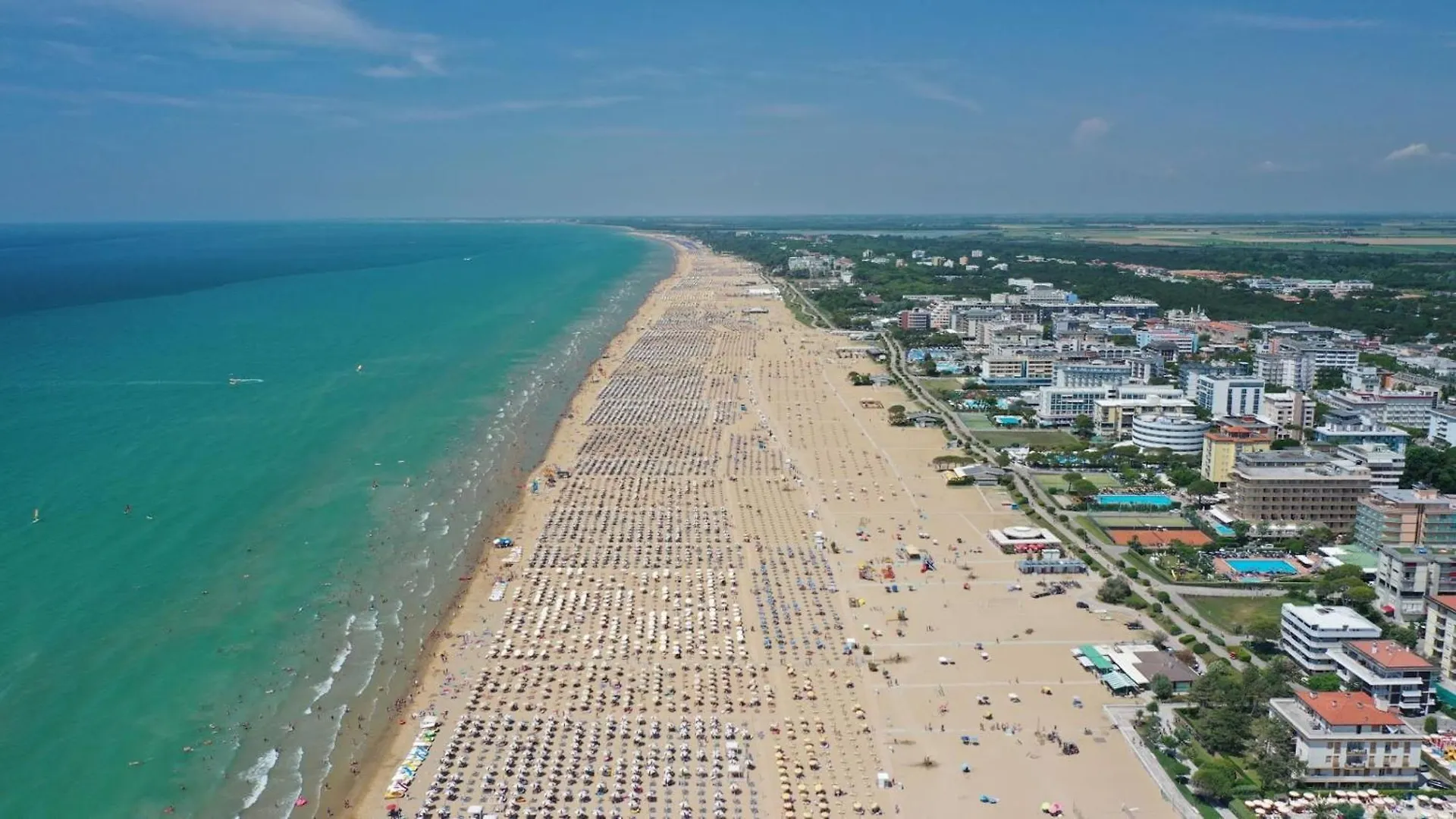 Beachfront Two-Room Apartment For 5 Guests Bibione