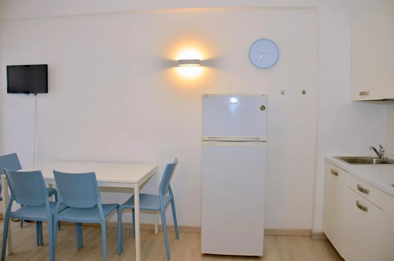 Beachfront Two-Room Apartment For 5 Guests Bibione